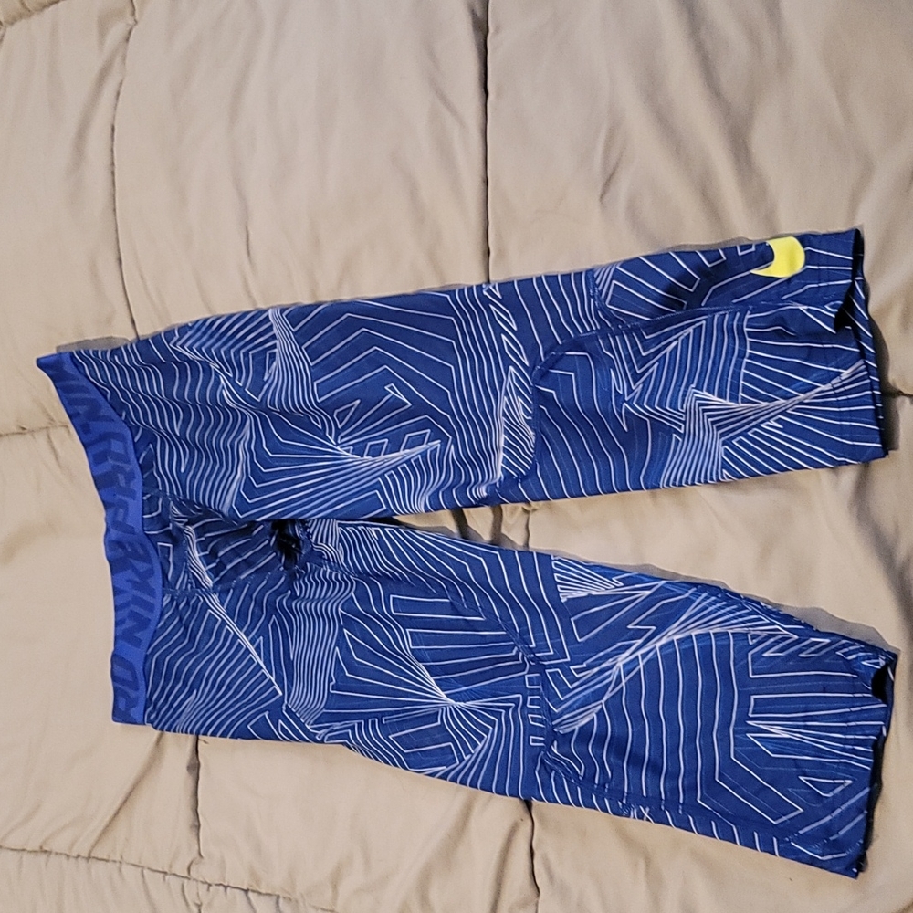 Youth XL Nike Pro leggings